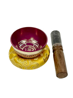 Om Mantra Singing Bowl : Medium (4 Om Mantra Singing Bowl : Medium (4