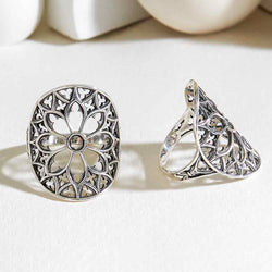 Sterling Silver Cathedral Rose Window Ring: 7 Sterling Silver Cathedral Rose Window Ring: 7