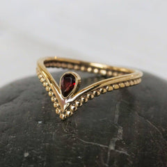 Brass Spotted Chevron Ring with Garnet Stone: 8