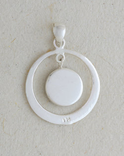 Round with Color Center Pendants