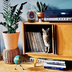 Handcrafted Ultrasonic Essential Oil Diffusers (Hamsa) Handcrafted Ultrasonic Essential Oil Diffusers (Hamsa)