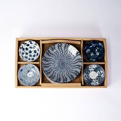 Nippon Blue Set of 6 Bowls and Plate Set In Gift Box (1/12)