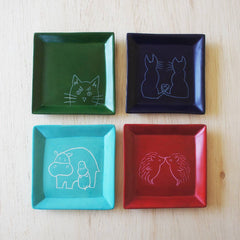 Square Animal Dish: Loving Cat Square Dish
