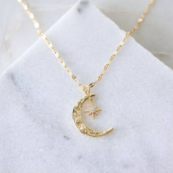 Moon ans Star Necklace: GOLD