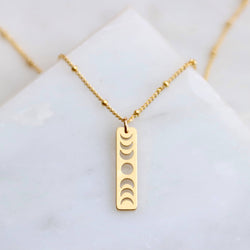 Moon Phase Necklace: Silver