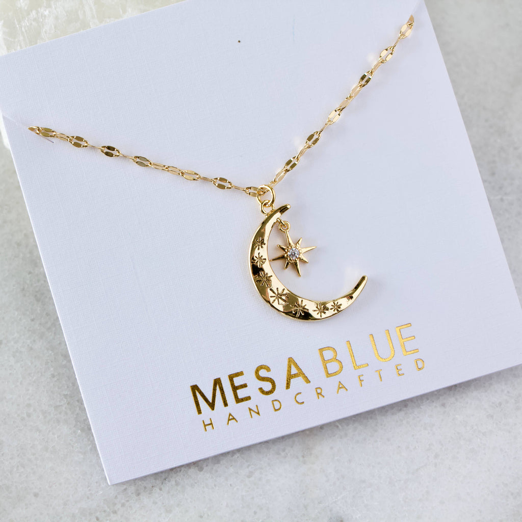 Moon ans Star Necklace: GOLD