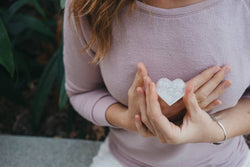 WAY Selenite Heart Crystal Mothers Day Valentine's Day Gifts: Regular (2.5-3