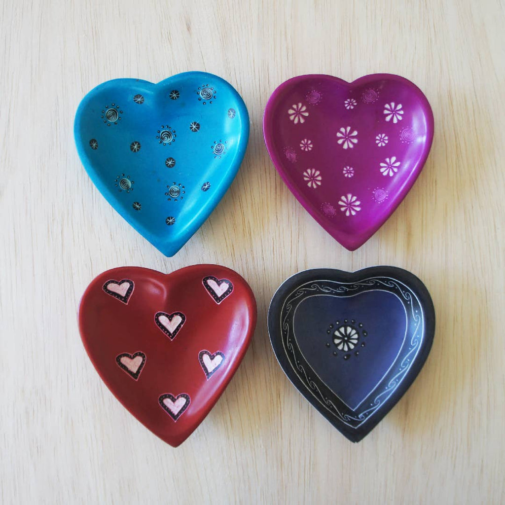 Pattern Heart Dish: Pale Blue