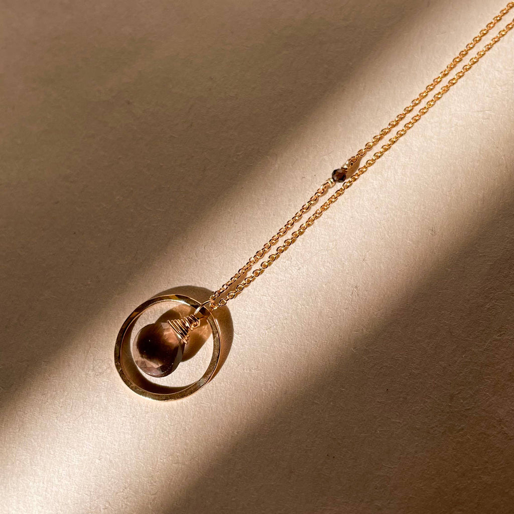 Single Circle and Stone Necklace