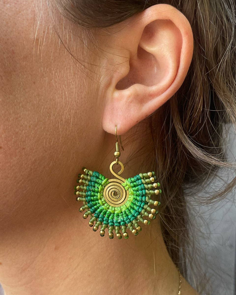 Macrame Sunbeam Earrings: Orange