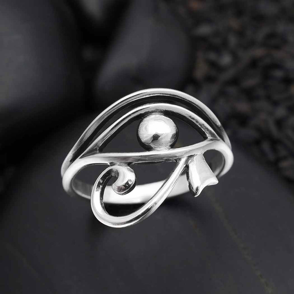 Sterling Silver Eye of Horus Ring: 9
