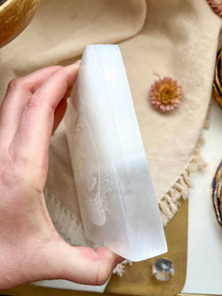 *DOORBUSTER* ”Zodiac Wheel” Astrology Selenite Square Plate
