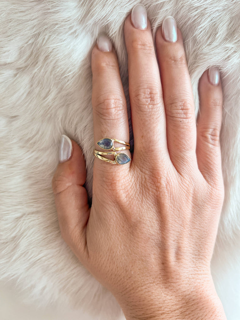 Brass Labradorite Wrap Ring: 9