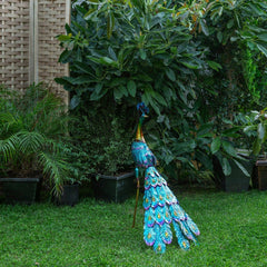 Alpine Corporation Graceful Metal Peacock Garden Decor