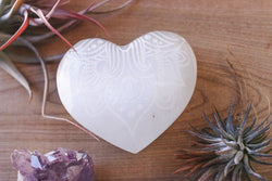 WAY Selenite Heart Crystal Mothers Day Valentine's Day Gifts: Regular (2.5-3