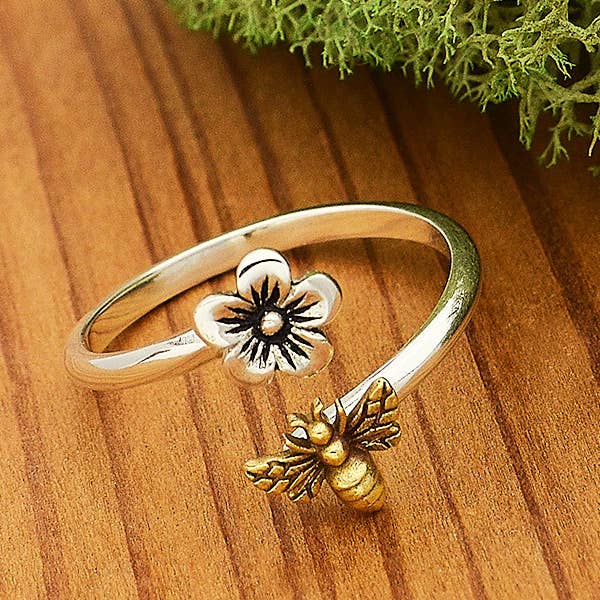 Flower & Bee Ring
