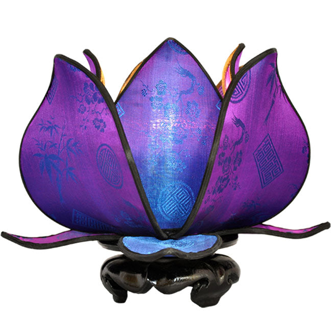 Baby Blooming Lotus Lamp