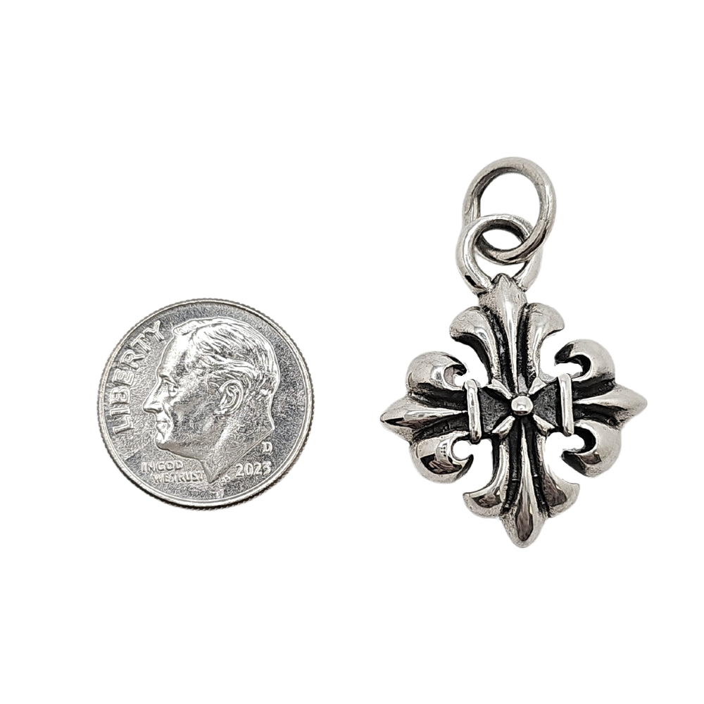 Fleur D'Amour Sterling Silver Pendant 20